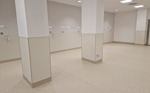 REVESTIMIENTO EN HOSPITAL DE ZARAGOZA
